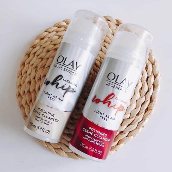 Sữa rửa mặt Olay Regenerist Cleansing Whip Facial Cleanser